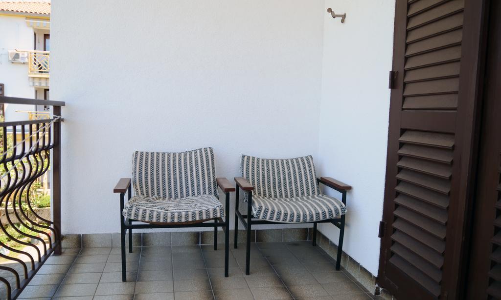 רוביני Apartments Ana מראה חיצוני תמונה