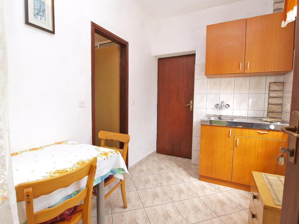 רוביני Apartments Ana מראה חיצוני תמונה