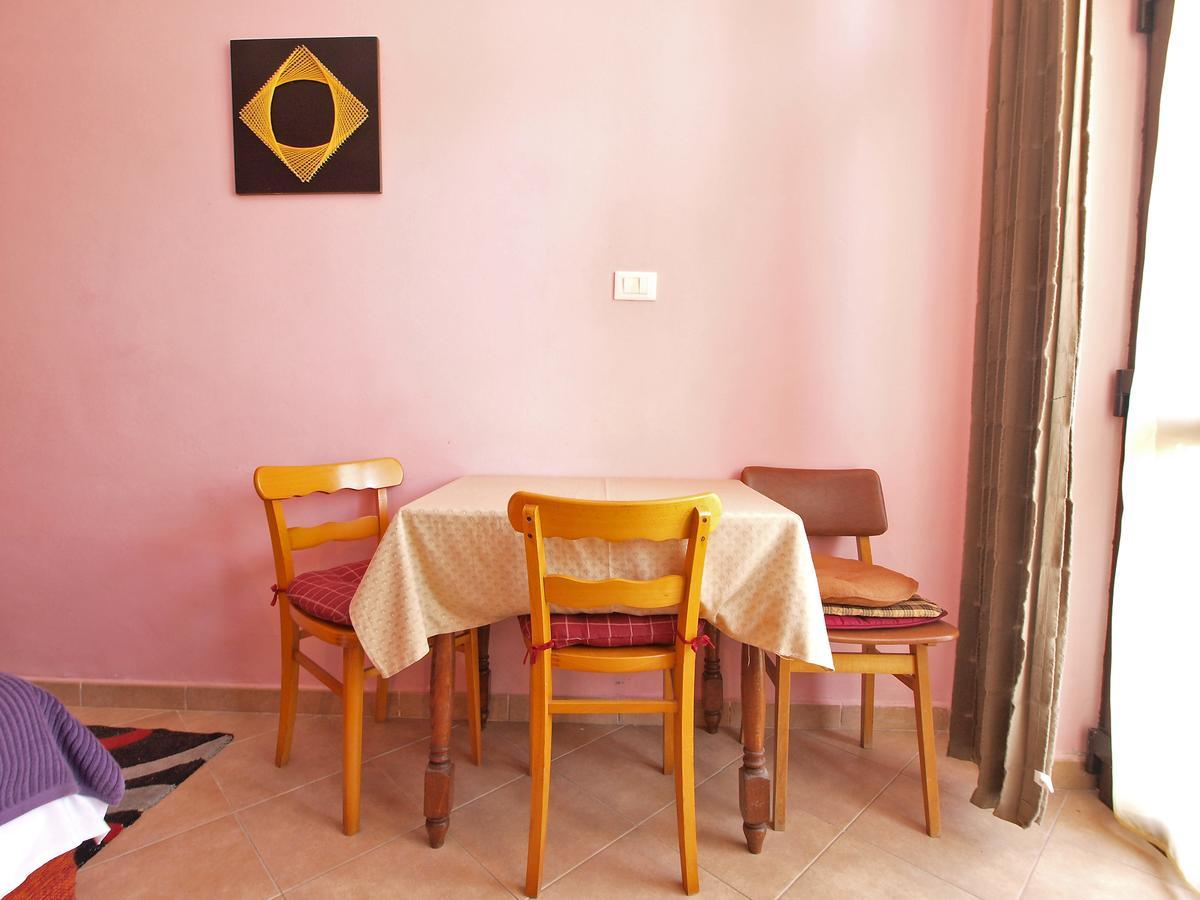 רוביני Apartments Ana מראה חיצוני תמונה