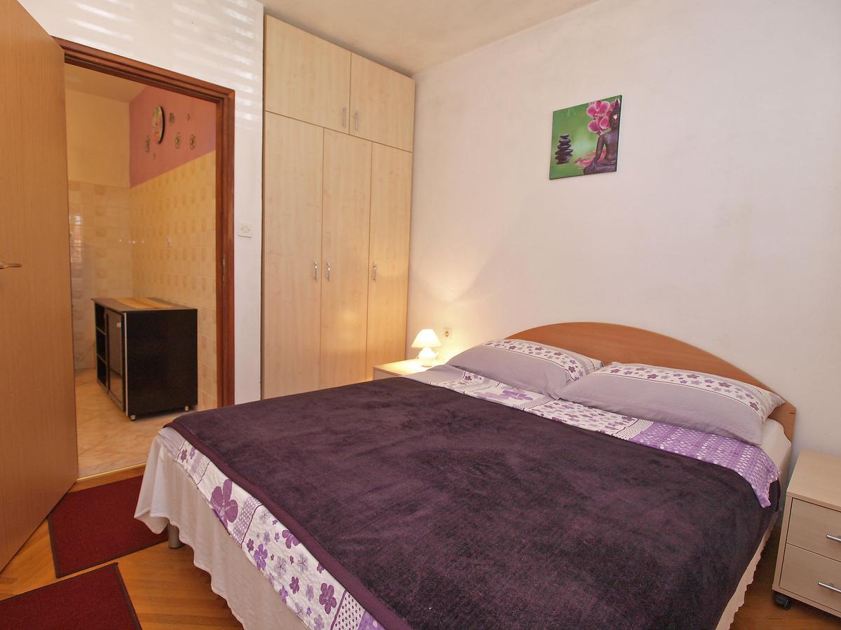 רוביני Apartments Ana מראה חיצוני תמונה